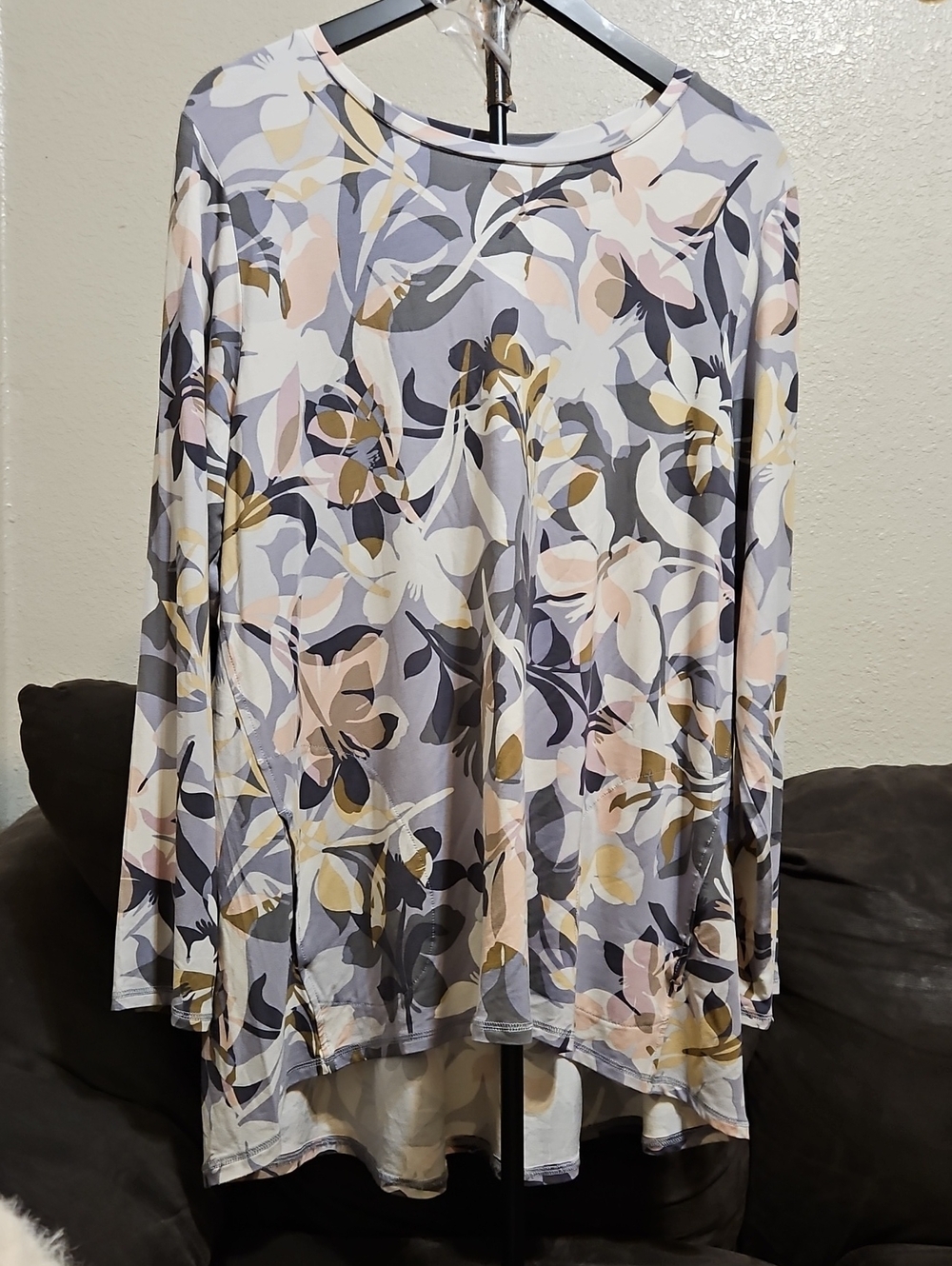 LOGO by Lori Goldstein Multicolor Floral Long-Sleeve Top With Pockets